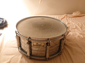 Pearl World Series 16" -virvelirumpu, Rummut, Musiikki ja soittimet, Kouvola, Tori.fi Pearl World Series 16" -virvelirumpu, Rummut, Musiikki ja soittimet, Kouvola, Tori.fi