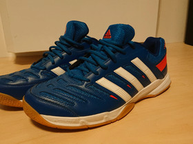 Adidas sisäpelikengät 46, Juoksu ja lenkkeily, Urheilu ja ulkoilu, Mikkeli, Tori.fi Adidas sisäpelikengät 46, Juoksu ja lenkkeily, Urheilu ja ulkoilu, Mikkeli, Tori.fi