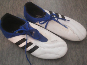 Adidas Delta-X kengät n. Koko 40, Kamppailulajit, Urheilu ja ulkoilu, Naantali, Tori.fi Adidas Delta-X kengät n. Koko 40, Kamppailulajit, Urheilu ja ulkoilu, Naantali, Tori.fi