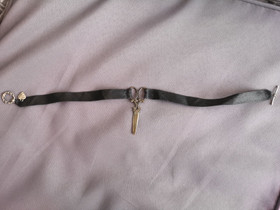 Sakset scissors choker kaulakoru, Kellot ja korut, Asusteet ja kellot, Tampere, Tori.fi Sakset scissors choker kaulakoru, Kellot ja korut, Asusteet ja kellot, Tampere, Tori.fi