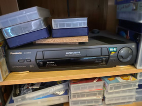 VHS - soitin, Kotiteatterit ja DVD-laitteet, Viihde-elektroniikka, Tornio, Tori.fi VHS - soitin, Kotiteatterit ja DVD-laitteet, Viihde-elektroniikka, Tornio, Tori.fi