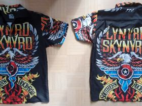Lynyrd Skynyrd ns. Kaulus T-paita koko: L, Vaatteet ja kengät, Ruovesi, Tori.fi Lynyrd Skynyrd ns. Kaulus T-paita koko: L, Vaatteet ja kengät, Ruovesi, Tori.fi