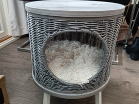 Kissan piilopaikka / pöytä / jakkara, Kissojen tarvikkeet, Lemmikkieläimet, Lappeenranta, Tori.fi Kissan piilopaikka / pöytä / jakkara, Kissojen tarvikkeet, Lemmikkieläimet, Lappeenranta, Tori.fi