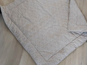 Petite Cherien makuualusta, Lastenhoitovälineet, Lastentarvikkeet ja lelut, Alavus, Tori.fi Petite Cherien makuualusta, Lastenhoitovälineet, Lastentarvikkeet ja lelut, Alavus, Tori.fi
