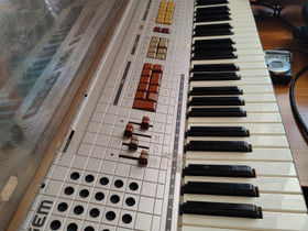 Gem G-30 analogi, Pianot, urut ja koskettimet, Musiikki ja soittimet, Kauhava, Tori.fi Gem G-30 analogi, Pianot, urut ja koskettimet, Musiikki ja soittimet, Kauhava, Tori.fi