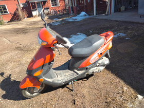 QinQQi Zoner 2006, Skootterit, Moto, Ypäjä, Tori.fi QinQQi Zoner 2006, Skootterit, Moto, Ypäjä, Tori.fi