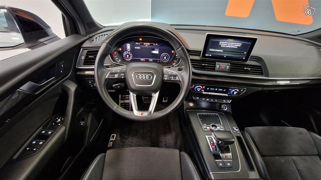 Audi SQ5 12