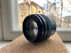 Canon EF 100mm f/2, Objektiivit, Kamerat ja valokuvaus, Vaasa, Tori.fi Canon EF 100mm f/2, Objektiivit, Kamerat ja valokuvaus, Vaasa, Tori.fi