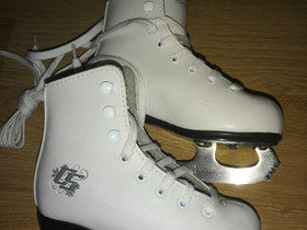 CCM Pirouette luistimet 29, Jääkiekko ja luistelu, Urheilu ja ulkoilu, Turku, Tori.fi CCM Pirouette luistimet 29, Jääkiekko ja luistelu, Urheilu ja ulkoilu, Turku, Tori.fi