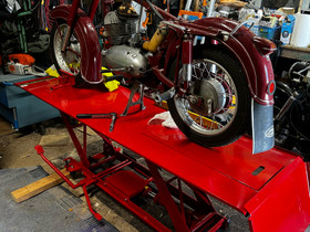 Moottoripyöränostin, Muut motovaraosat ja tarvikkeet, Mototarvikkeet ja varaosat, Naantali, Tori.fi Moottoripyöränostin, Muut motovaraosat ja tarvikkeet, Mototarvikkeet ja varaosat, Naantali, Tori.fi
