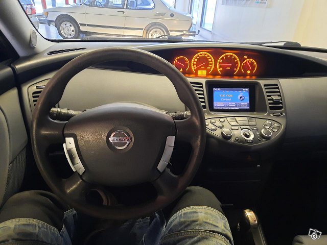 Nissan Primera 6