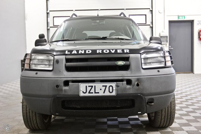 Land Rover Freelander 4