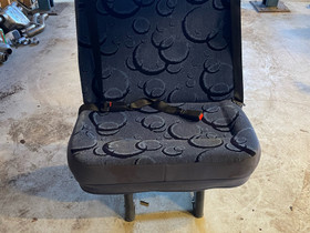 Pakettiauton lisäistuimet, Matkailuautojen tarvikkeet, Matkailuautojen tarvikkeet, Uusikaupunki, Tori.fi Pakettiauton lisäistuimet, Matkailuautojen tarvikkeet, Matkailuautojen tarvikkeet, Uusikaupunki, Tori.fi