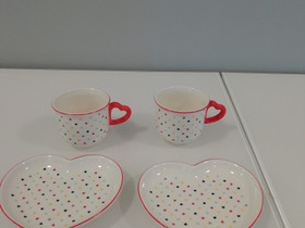 Sydän kupit ja lautaset, Kahvikupit, mukit ja lasit, Keittiötarvikkeet ja astiat, Lappeenranta, Tori.fi Sydän kupit ja lautaset, Kahvikupit, mukit ja lasit, Keittiötarvikkeet ja astiat, Lappeenranta, Tori.fi