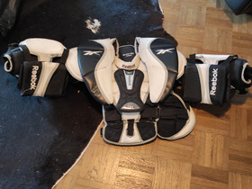 Reebok 11k, Jääkiekko ja luistelu, Urheilu ja ulkoilu, Hämeenlinna, Tori.fi Reebok 11k, Jääkiekko ja luistelu, Urheilu ja ulkoilu, Hämeenlinna, Tori.fi