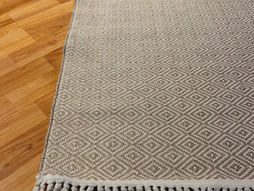 Matto 70 x 200 cm, Matot ja tekstiilit, Sisustus ja huonekalut, Hausjärvi, Tori.fi Matto 70 x 200 cm, Matot ja tekstiilit, Sisustus ja huonekalut, Hausjärvi, Tori.fi