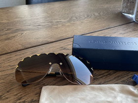 Louis Vuitton, aurinkolasit, Muut asusteet, Asusteet ja kellot, Tampere, Tori.fi Louis Vuitton, aurinkolasit, Muut asusteet, Asusteet ja kellot, Tampere, Tori.fi