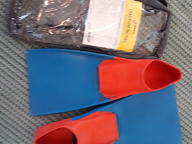 Long floating fins uimaräpylät 37-39, Uinti ja sukellus, Urheilu ja ulkoilu, Janakkala, Tori.fi Long floating fins uimaräpylät 37-39, Uinti ja sukellus, Urheilu ja ulkoilu, Janakkala, Tori.fi