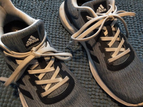 Adidas lenkkarit, Juoksu ja lenkkeily, Urheilu ja ulkoilu, Liperi, Tori.fi Adidas lenkkarit, Juoksu ja lenkkeily, Urheilu ja ulkoilu, Liperi, Tori.fi