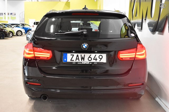 BMW 318 5