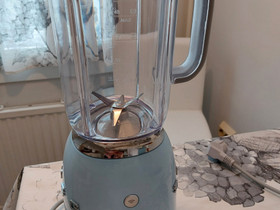 Smeg blenderi, Keittiövälineet, Keittiötarvikkeet ja astiat, Hämeenlinna, Tori.fi Smeg blenderi, Keittiövälineet, Keittiötarvikkeet ja astiat, Hämeenlinna, Tori.fi