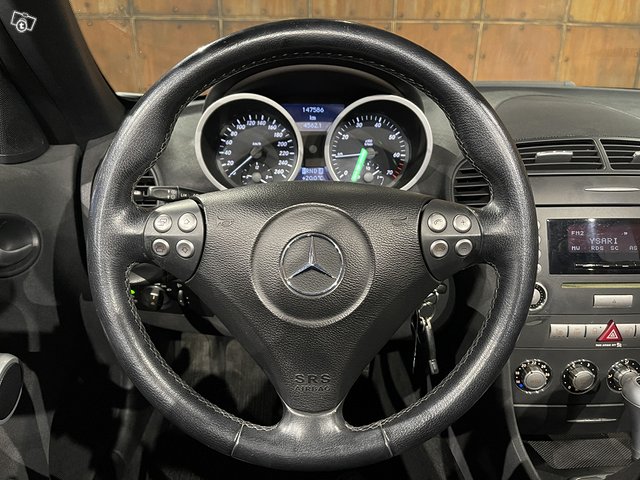 Mercedes-Benz SLK 200 12