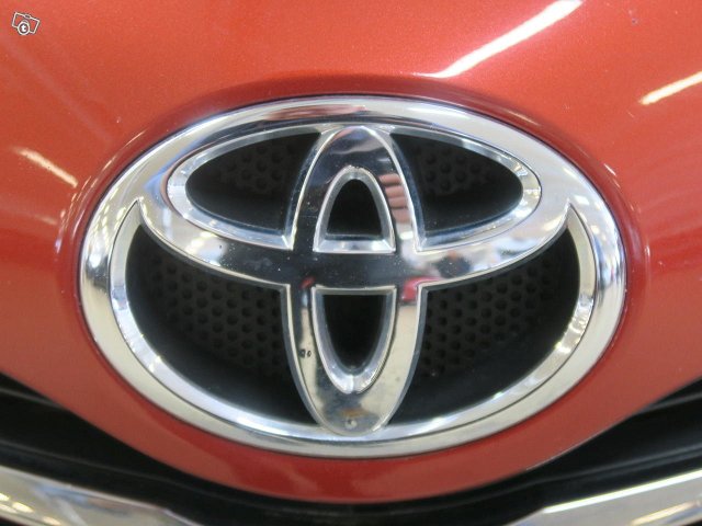 Toyota YARIS 3