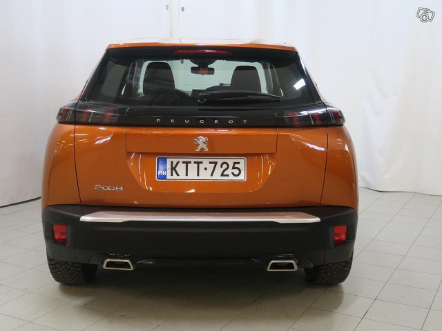 Peugeot 2008 6