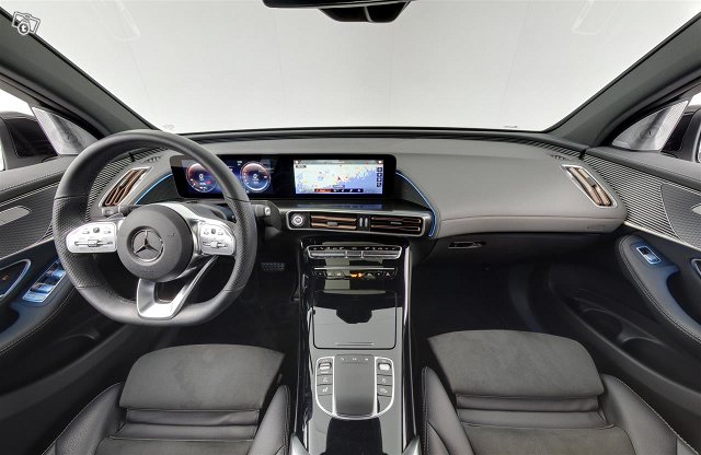 Mercedes-Benz EQC 9