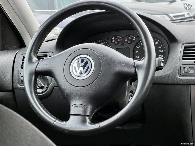 Volkswagen Bora 14