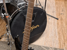 Yamaha TRBX305 5-kielinen basso, Kitarat, bassot ja vahvistimet, Musiikki ja soittimet, Hamina, Tori.fi Yamaha TRBX305 5-kielinen basso, Kitarat, bassot ja vahvistimet, Musiikki ja soittimet, Hamina, Tori.fi