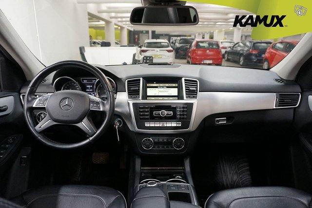 Mercedes-Benz ML 14