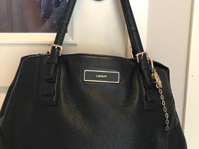 DKNY merkki laukku, Laukut ja hatut, Asusteet ja kellot, Hämeenlinna, Tori.fi DKNY merkki laukku, Laukut ja hatut, Asusteet ja kellot, Hämeenlinna, Tori.fi