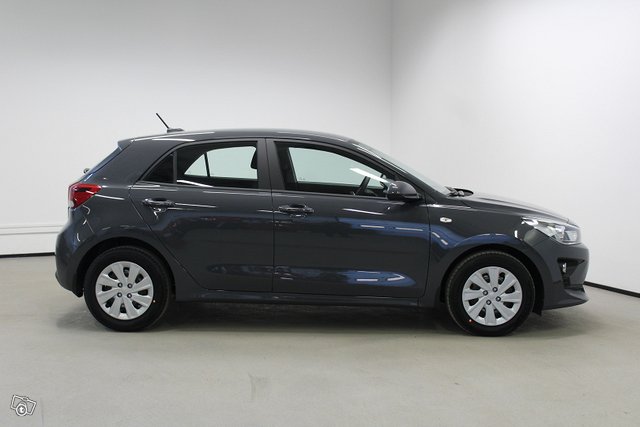 Kia RIO 4