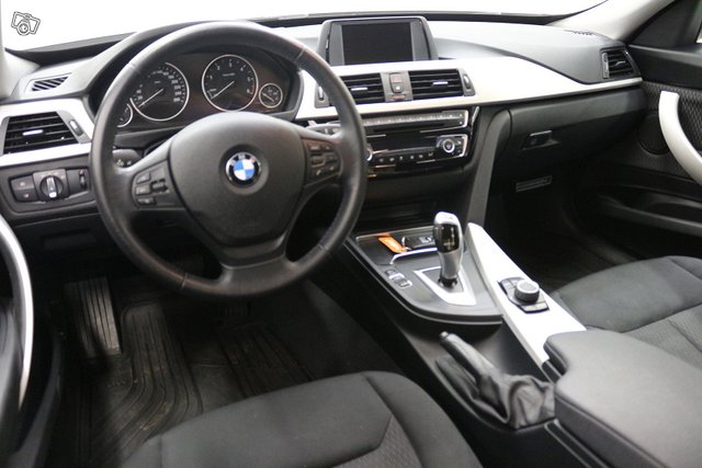 BMW 3-SARJA 7