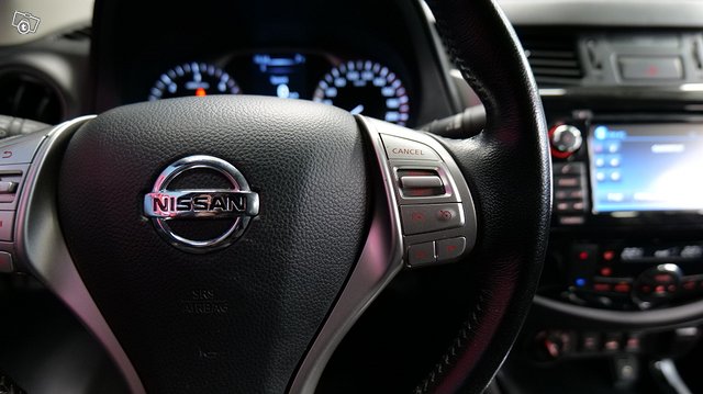 Nissan NAVARA 17