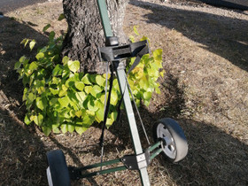 Golf kärryt, Golf, Urheilu ja ulkoilu, Kajaani, Tori.fi Golf kärryt, Golf, Urheilu ja ulkoilu, Kajaani, Tori.fi
