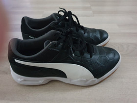 Puma sisäpelikengät koko 38, Pallopelit, Urheilu ja ulkoilu, Janakkala, Tori.fi Puma sisäpelikengät koko 38, Pallopelit, Urheilu ja ulkoilu, Janakkala, Tori.fi
