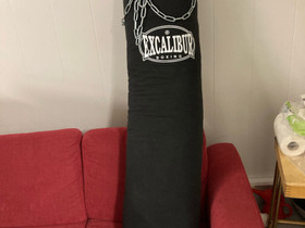 Nyrkkeilysäkki 120cm/29kg, Kamppailulajit, Urheilu ja ulkoilu, Hattula, Tori.fi Nyrkkeilysäkki 120cm/29kg, Kamppailulajit, Urheilu ja ulkoilu, Hattula, Tori.fi