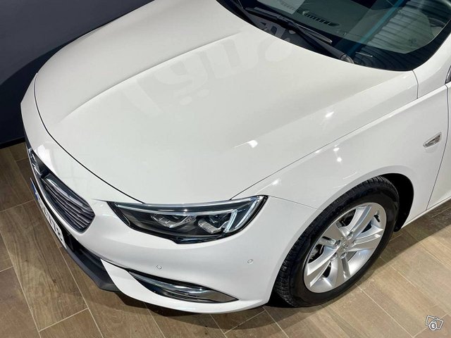 Opel INSIGNIA 3