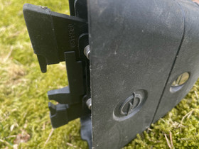 Opel Zafira taakkatelineet, Kattotelineet ja boksit, Auton varaosat ja tarvikkeet, Hausjärvi, Tori.fi Opel Zafira taakkatelineet, Kattotelineet ja boksit, Auton varaosat ja tarvikkeet, Hausjärvi, Tori.fi
