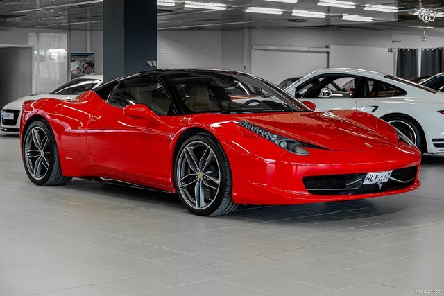 Ferrari 458 1