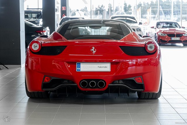 Ferrari 458 4