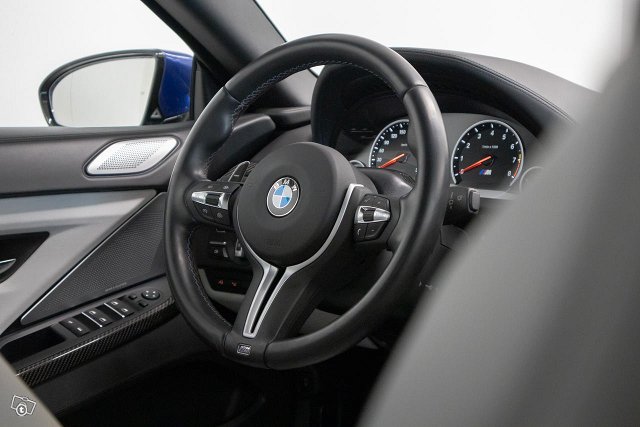 BMW M6 13