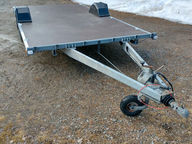 Jarrullinen traileri, Peräkärryt ja trailerit, Auton varaosat ja tarvikkeet, Kuhmo, Tori.fi Jarrullinen traileri, Peräkärryt ja trailerit, Auton varaosat ja tarvikkeet, Kuhmo, Tori.fi