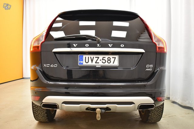 Volvo XC60 7