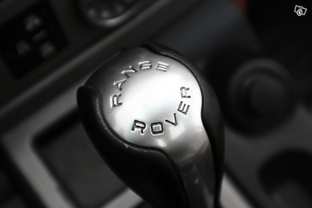 Land Rover Range Rover 17