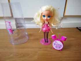 Beatrix Girls nukke, Lelut ja pelit, Lastentarvikkeet ja lelut, Lappeenranta, Tori.fi Beatrix Girls nukke, Lelut ja pelit, Lastentarvikkeet ja lelut, Lappeenranta, Tori.fi