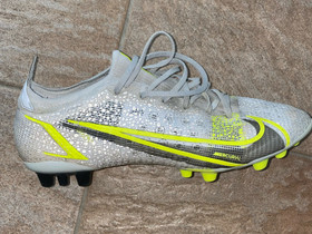 Nike mercurial vapor elite 14 ag, Jalkapallo, Urheilu ja ulkoilu, Joensuu, Tori.fi Nike mercurial vapor elite 14 ag, Jalkapallo, Urheilu ja ulkoilu, Joensuu, Tori.fi