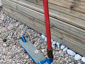 Custom skuutti, Rullaluistelu ja skeittaus, Urheilu ja ulkoilu, Imatra, Tori.fi Custom skuutti, Rullaluistelu ja skeittaus, Urheilu ja ulkoilu, Imatra, Tori.fi